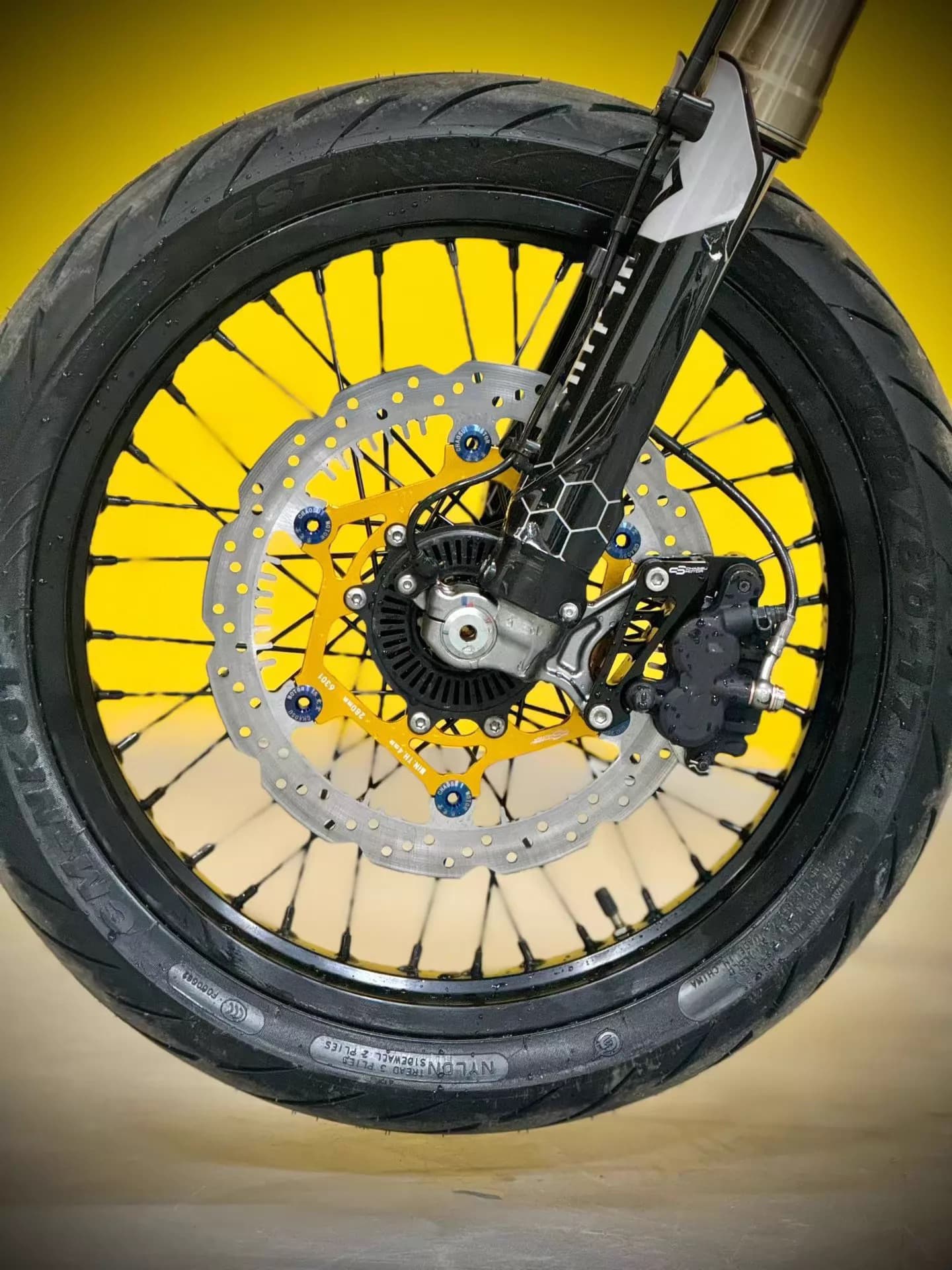 Ultra Bee Complete Brake Upgra - Front Rear Brake Caliper Bracket Kit recension och pris